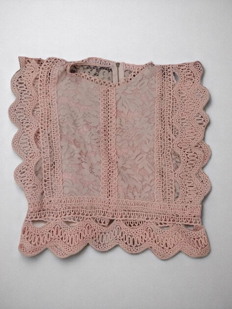 🌸 Top Curto Rosa Bebé em Renda – Sem Marca. Tops Femininos