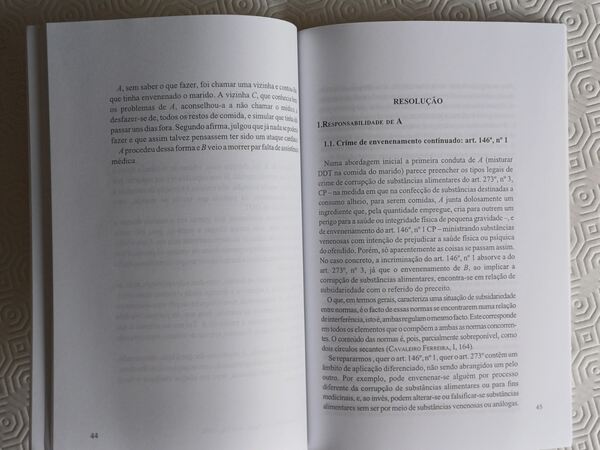 Direito Penal – Resolução de Casos Práticos, 1984 . Livros