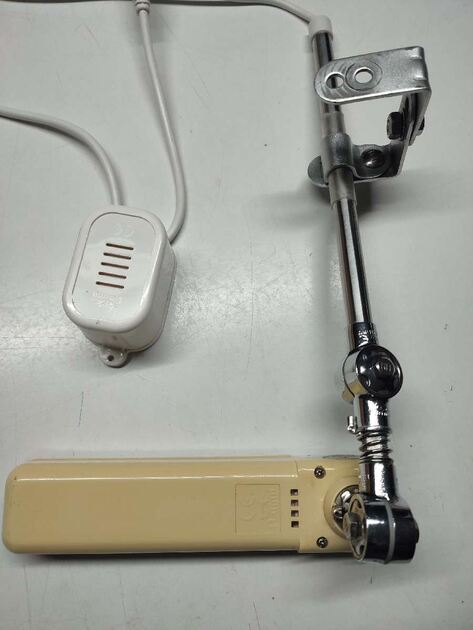 Candeeiro para máquina de costura. Máquinas de Coser