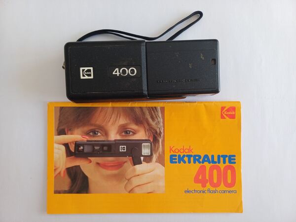 Máquina fotográfica analógica Kodak Ektralite 400. Outros Lazer