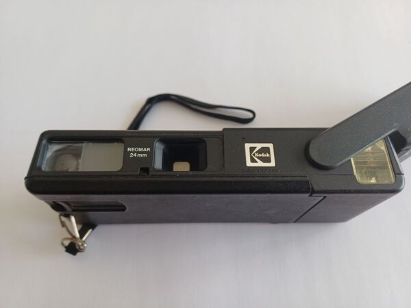 Máquina fotográfica analógica Kodak Ektralite 400. Outros Lazer