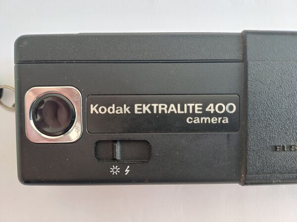 Máquina fotográfica analógica Kodak Ektralite 400. Outros Lazer