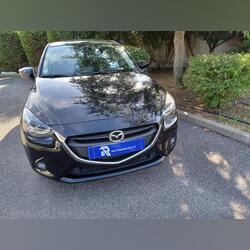 Mazda 2 1.5 Sky.Excellence Pack HS Navi. Carros