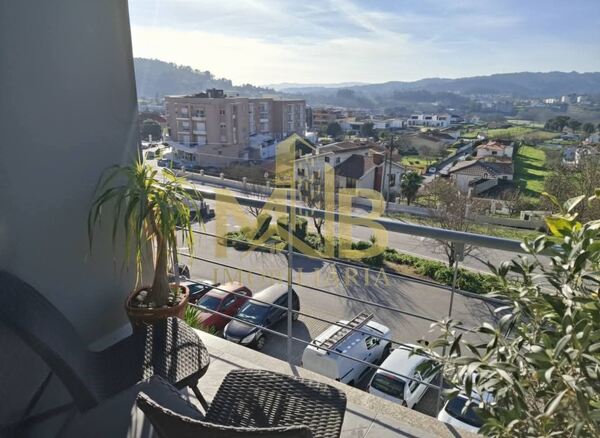 Apartamento T3 Paço de Sousa Penafiel . Casa e apartamentos para vender