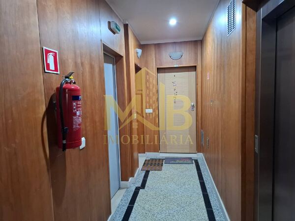 Apartamento T3 Paço de Sousa Penafiel . Casa e apartamentos para vender