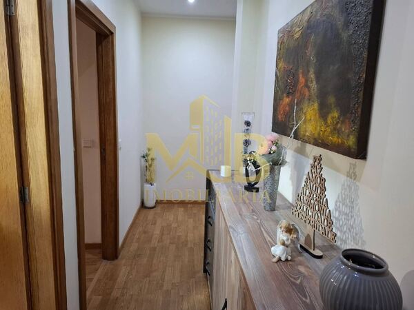 Apartamento T3 Paço de Sousa Penafiel . Casa e apartamentos para vender