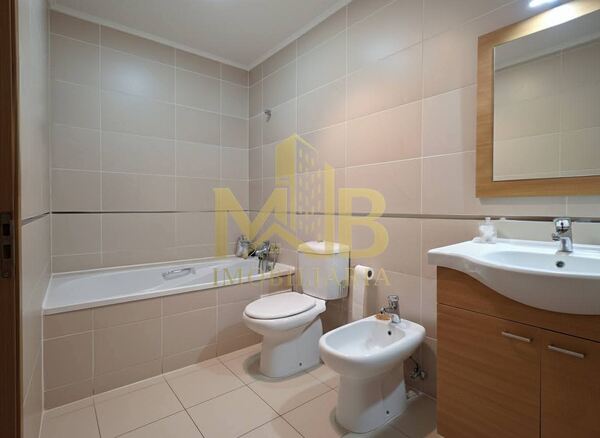 Apartamento T3 Paço de Sousa Penafiel . Casa e apartamentos para vender