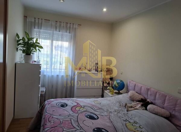 Apartamento T3 Paço de Sousa Penafiel . Casa e apartamentos para vender
