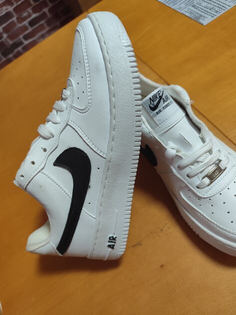 Nike Air Force 1 brancas. Desportivos