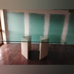 Mesa de sala (como nova). Mesas de Jantar