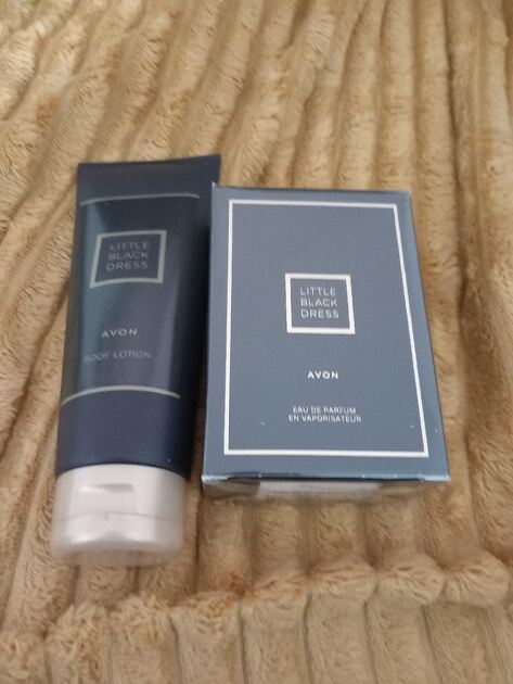 perfume para mulher . Perfumes