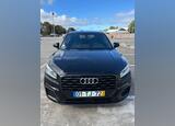 Audi Q2 1.0 TFSI Sport S Tronic. Carros. Alcântara. 2017   138.000 km Automático Gasolina 116 cv 5 portas Preto ABS Ar condicionado Farol LED Vidros eléctricos Cruise control adaptativo Volante multi-funções