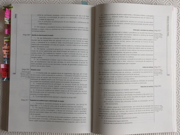 Penal, 2002  - Código do processo penal. Livros