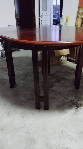 Mesa em carvalho . Mesas de centro