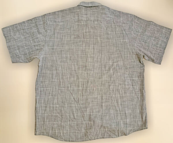 Camisa de Homem Cinza, como Nova. Camisas para Homem