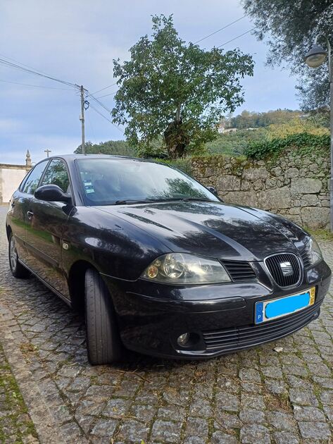 Seat Ibiza com peças novas para valorização na ven. Carros