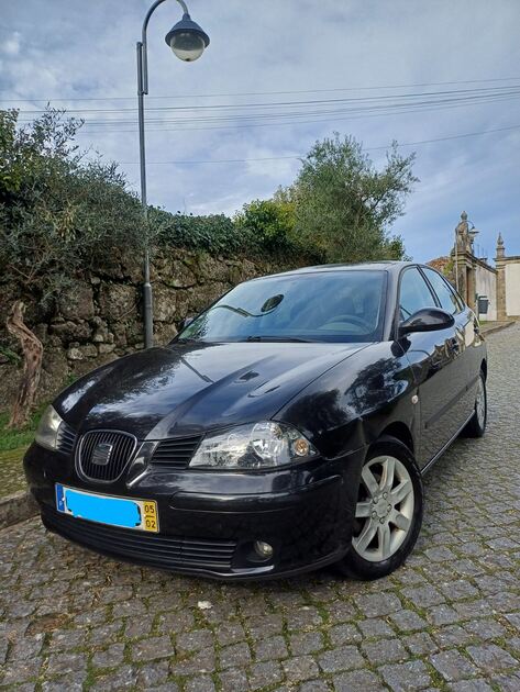Seat Ibiza com peças novas para valorização na ven. Carros