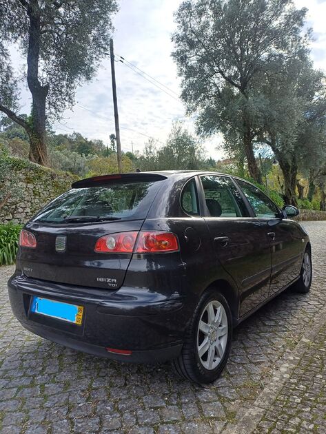Seat Ibiza com peças novas para valorização na ven. Carros