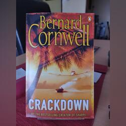 Livro “Crackdown”. Livros. Matosinhos.  Literatura internacional   