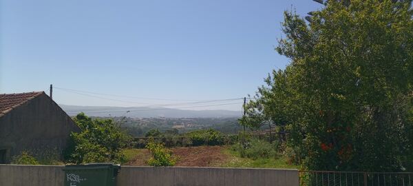 Moradia para reconstrução. Nova construçäo