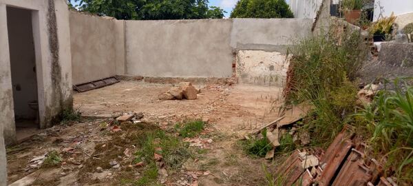 Moradia para reconstrução. Nova construçäo