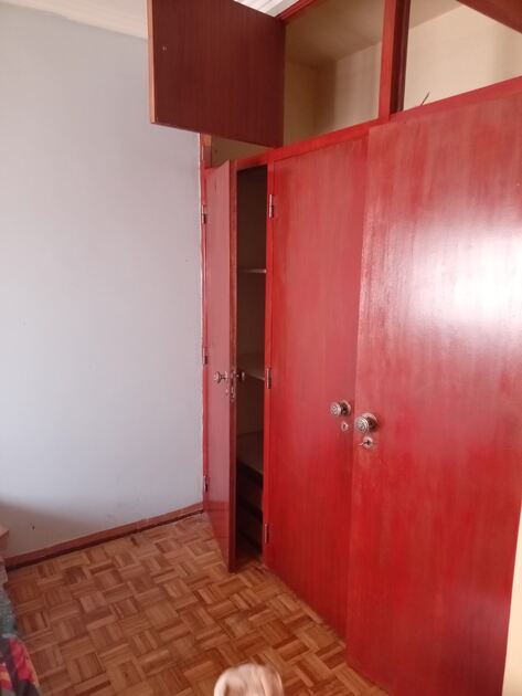 Quarto para alugar. Ofereço Quarto para Arrendar