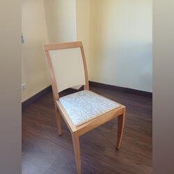 Conjunto de 6 cadeiras de sala. Conjunto de mesa e cadeiras. Loures. Forrado Madeira    Novo / Como novo