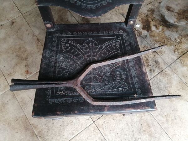 forquilha antiga de 2 bicos. Outros