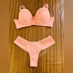 Lingeri  bikinis. Lingerie. Amadora. Outra Outro