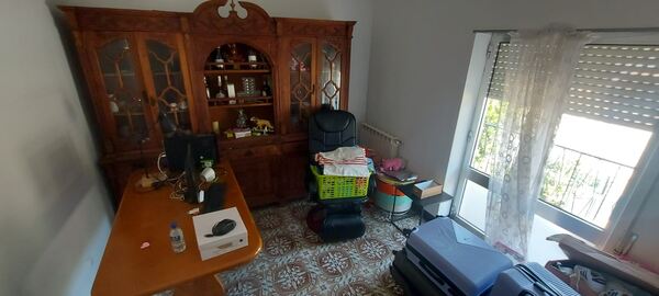 Moradia T5 pronta a habitar em S. Paio de Gramaços. Casa e apartamentos para vender