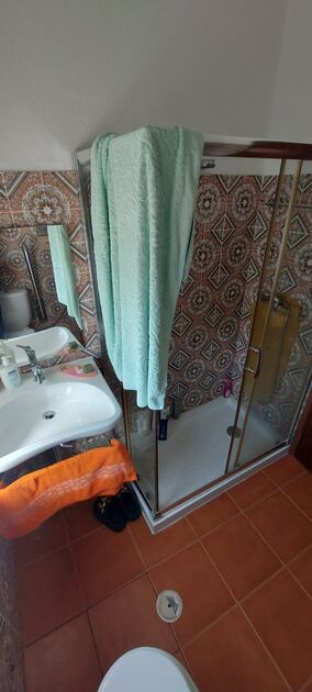 Moradia T5 pronta a habitar em S. Paio de Gramaços. Casa e apartamentos para vender