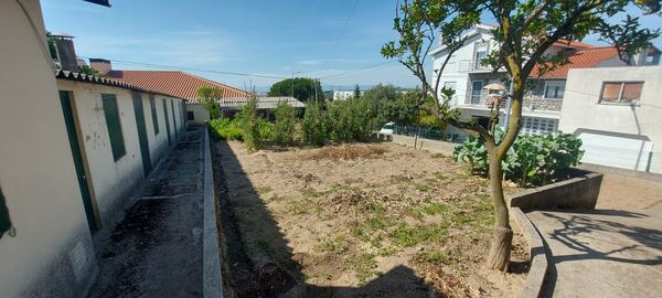 Moradia T5 pronta a habitar em S. Paio de Gramaços. Casa e apartamentos para vender