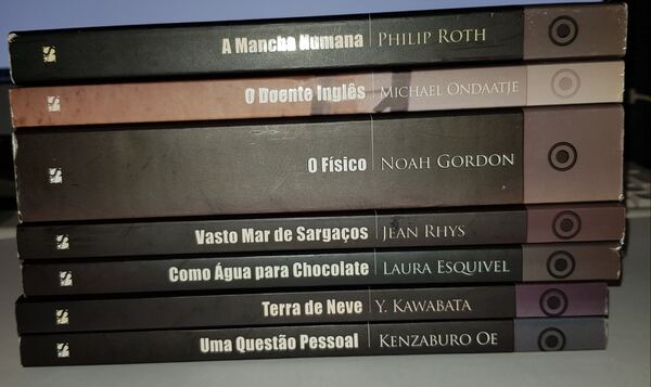 Biblioteca Sábado - 9 Livros. Livros
