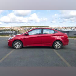 carro Hyundai Accent ano 2016. Carros