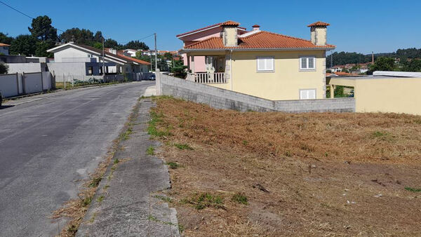 Terreno em Vila das Aves. Lote