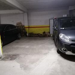 Alugo lugar de garagem para carro. Garagens para arrendar. Guimarães. 70 m2 Carro    Bom estado Porta automática
