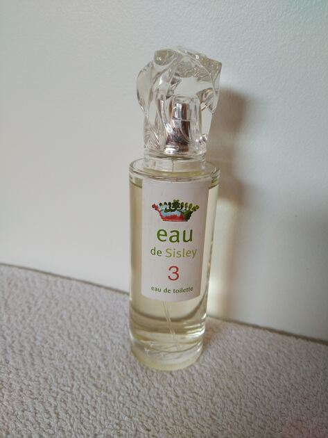 Sisley . Perfumes
