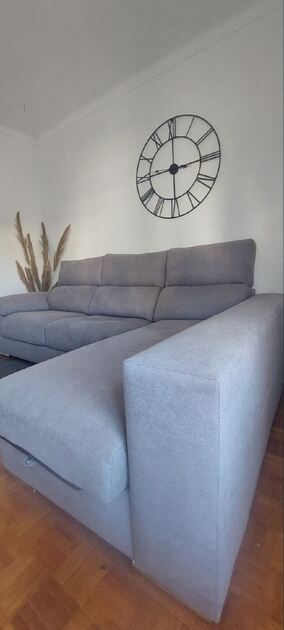 Vendo sofá chaise longue . Sofás e Poltronas