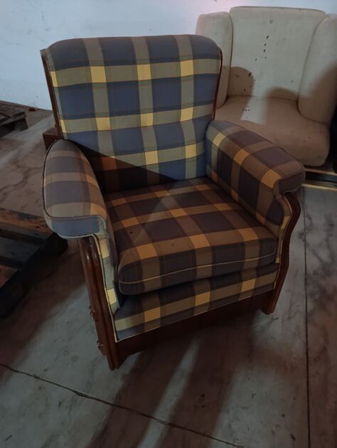 vendo sofás novos . Sofás e Poltronas