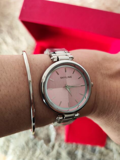 Conjunto de Relógio mais duas pulseiras de Senhora da Skyline . Relógios de Pulso