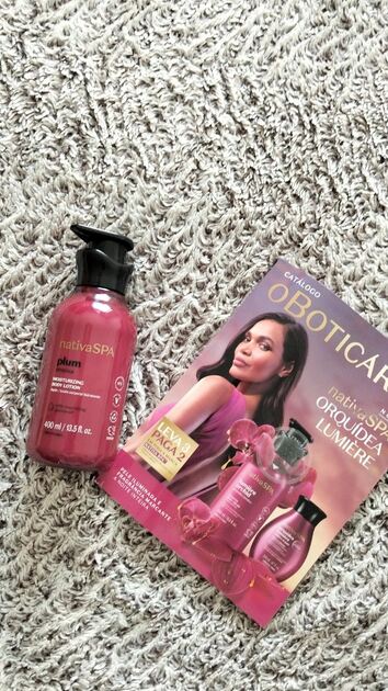 Creme corporal de ameixa. Cuidado para o corpo