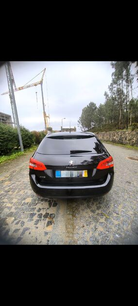 Peugeot 308 SW 1.6 BlueHDi (2018) – Nacional. Carros