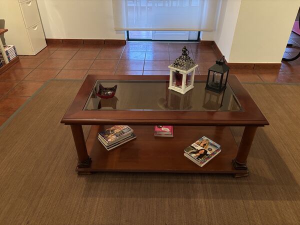 Mesa de cerejeira. Mesas de centro