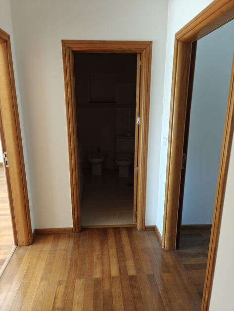 Moradia em Meixomil, Paços de Ferreira. Casa e apartamentos para vender