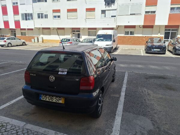 vw polo 1.4 gasolina ano 2001. Carros