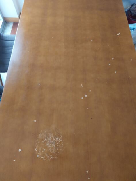 mesa para 6 pessoas (Madeira Maciça). Conjunto de mesa e cadeiras