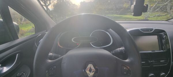 Renault Clio 1.5 DCI Confort . Carros