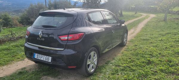 Renault Clio 1.5 DCI Confort . Carros