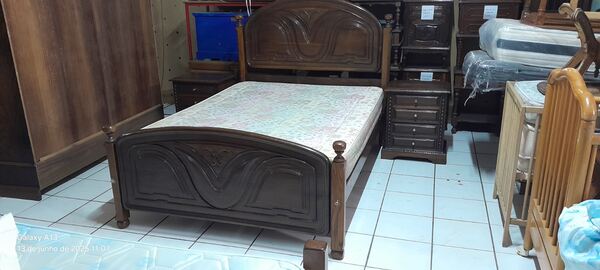 Mobília de quarto de casal nº 2. Conjuntos de móveis para quarto