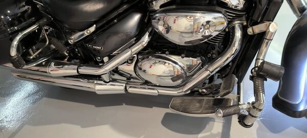 SUZUKI INTRUDER C800. Motos